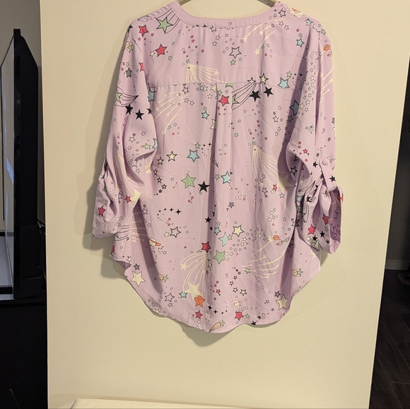 Torrid Harper 3/4 sleeve blouse With Star Graphics. Polyester. Size 1X. Purple. - Picture 5 of 7